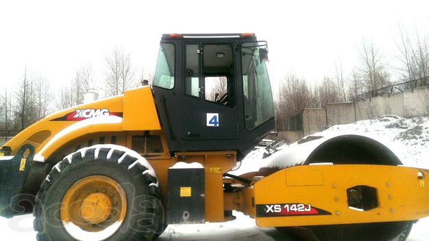 Каток Xcmg 142 J 2012 гв б/у
